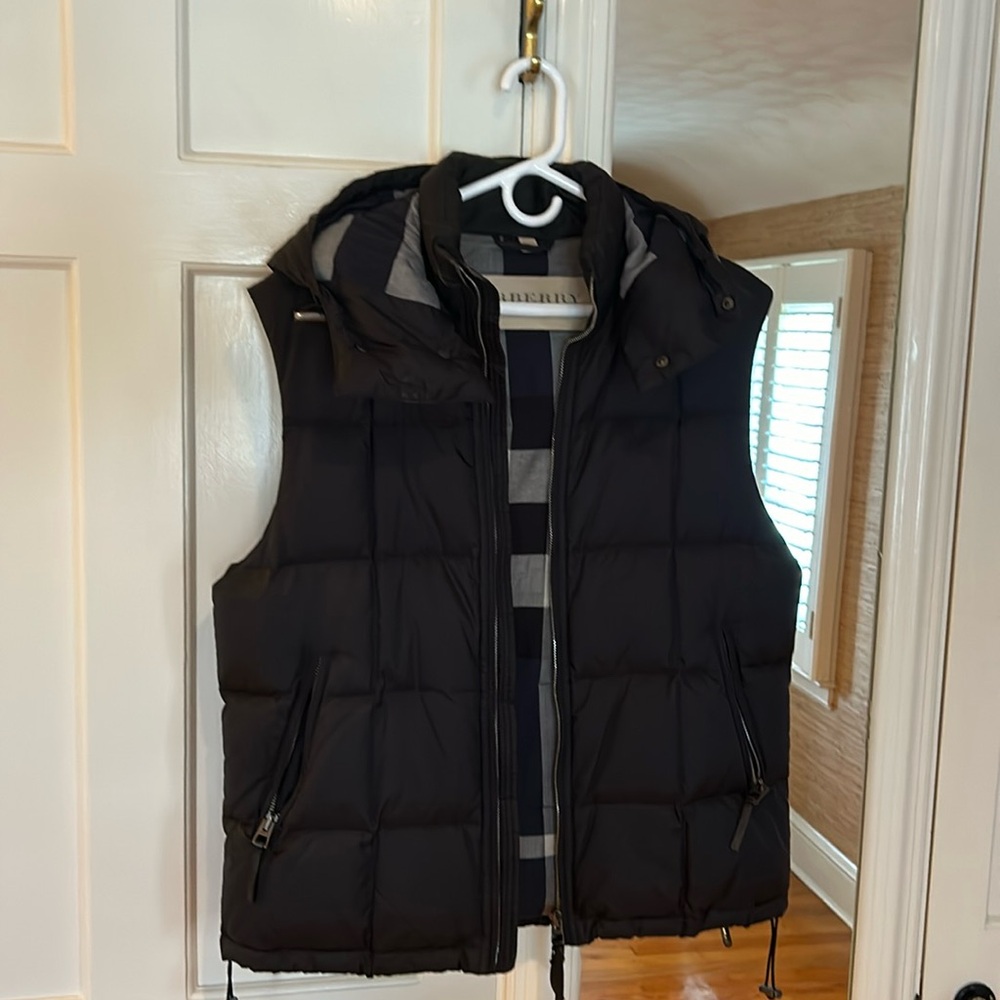 Burberry Brit men’s XL HOODED BLACK PUFFER VEST